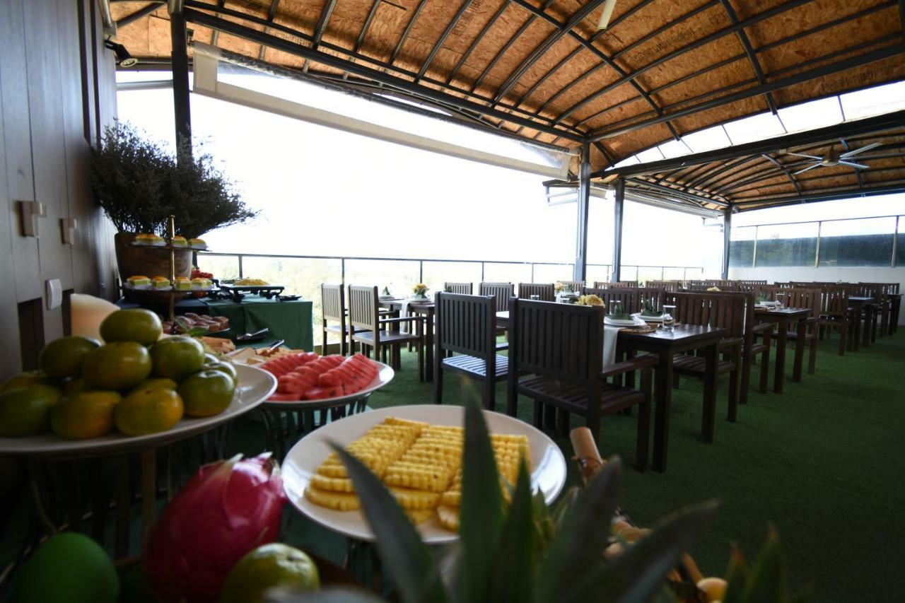 The Aristo By Holy Cow, 4-Br Loft, 150 M2, Pool View Aparthotel Παραλία Surin Εξωτερικό φωτογραφία